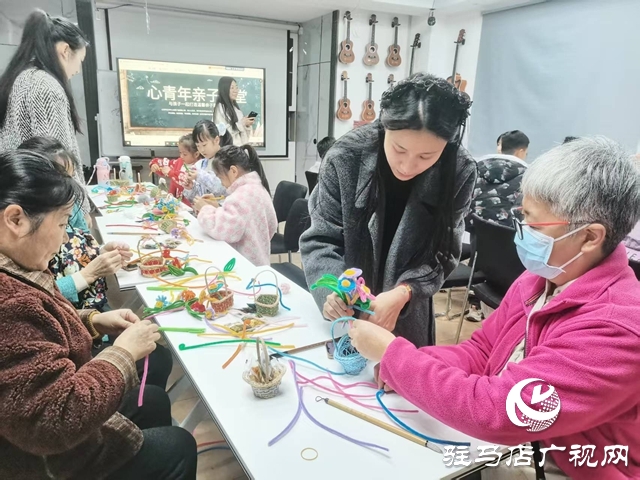 親子手工課堂開課 巧手繪心點綴冬日生活