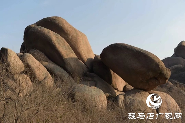 奇石秘境 豫南遺珠：泌陽(yáng)黑石山&ldquo;中原盆景&rdquo;靜待客來(lái)